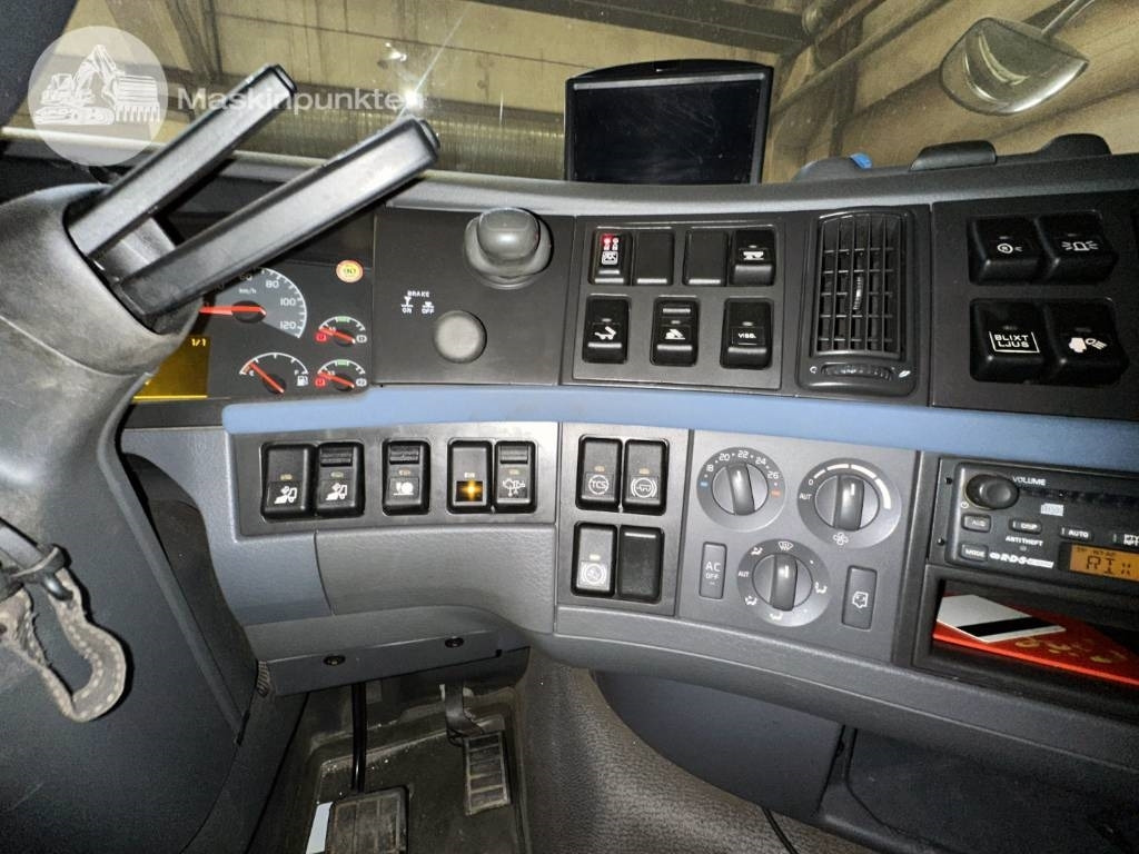 Camion basculantă Volvo FH 480: Foto 27