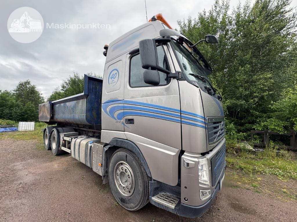 Volvo FH 480 - Camion cu cârlig: Foto 5 Volvo FH 480 - Camion cu cârlig: Foto 5