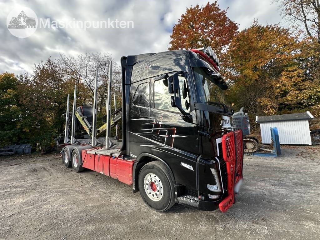 Volvo FH 64 R Timmerbil med kran  - Camion forestier: Foto 3 Volvo FH 64 R Timmerbil med kran  - Camion forestier: Foto 3