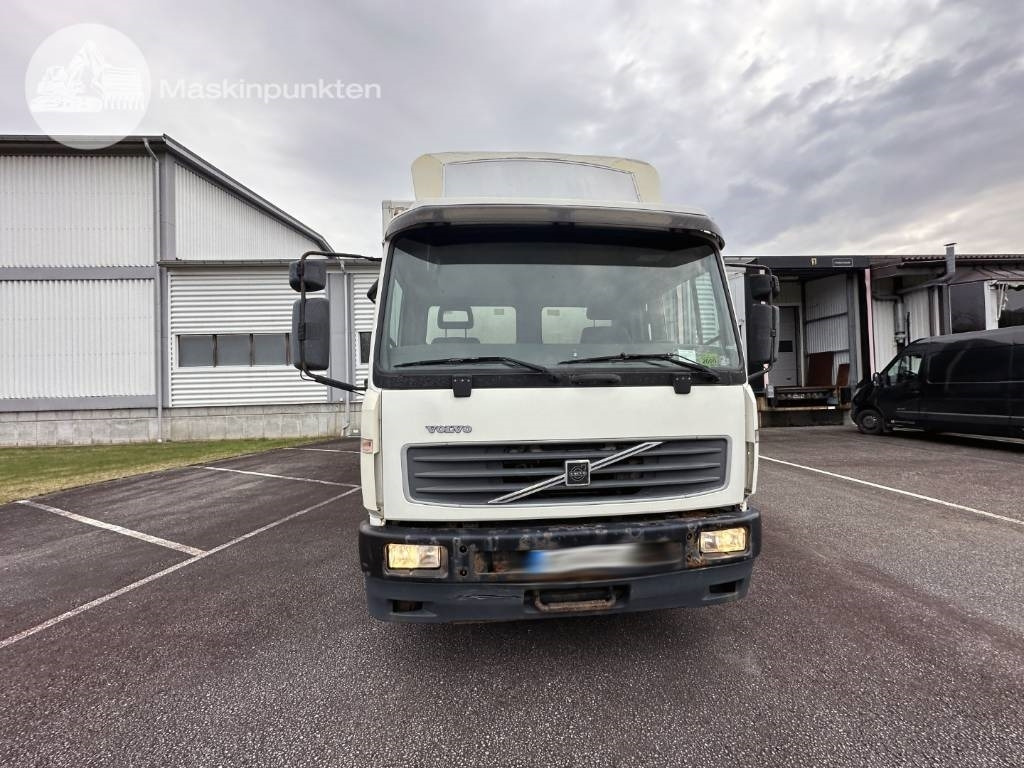 Volvo FL 612 - Camion furgon: Foto 3 Volvo FL 612 - Camion furgon: Foto 3