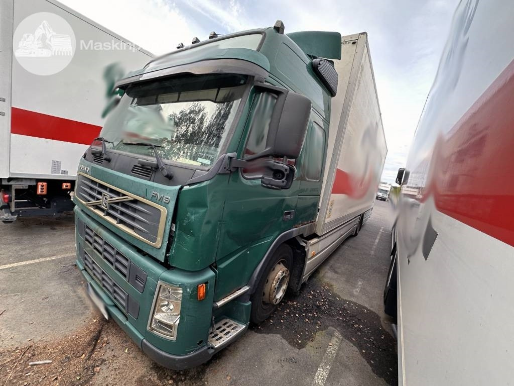 Volvo FM 9 300 - Camion furgon: Foto 2 Volvo FM 9 300 - Camion furgon: Foto 2