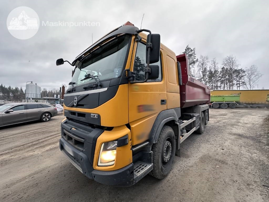 Volvo FMX 380 - Camion basculantă: Foto 4 Volvo FMX 380 - Camion basculantă: Foto 4