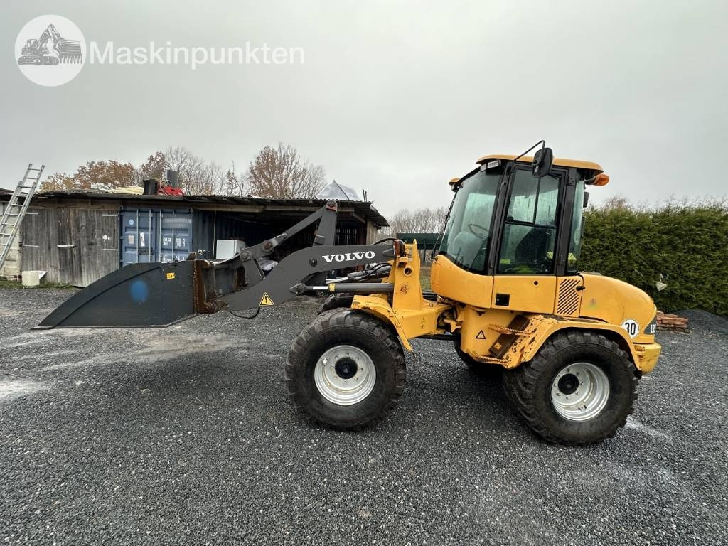Volvo L 35 B - Încărcător frontal pe pneuri: Foto 1 Volvo L 35 B - Încărcător frontal pe pneuri: Foto 1