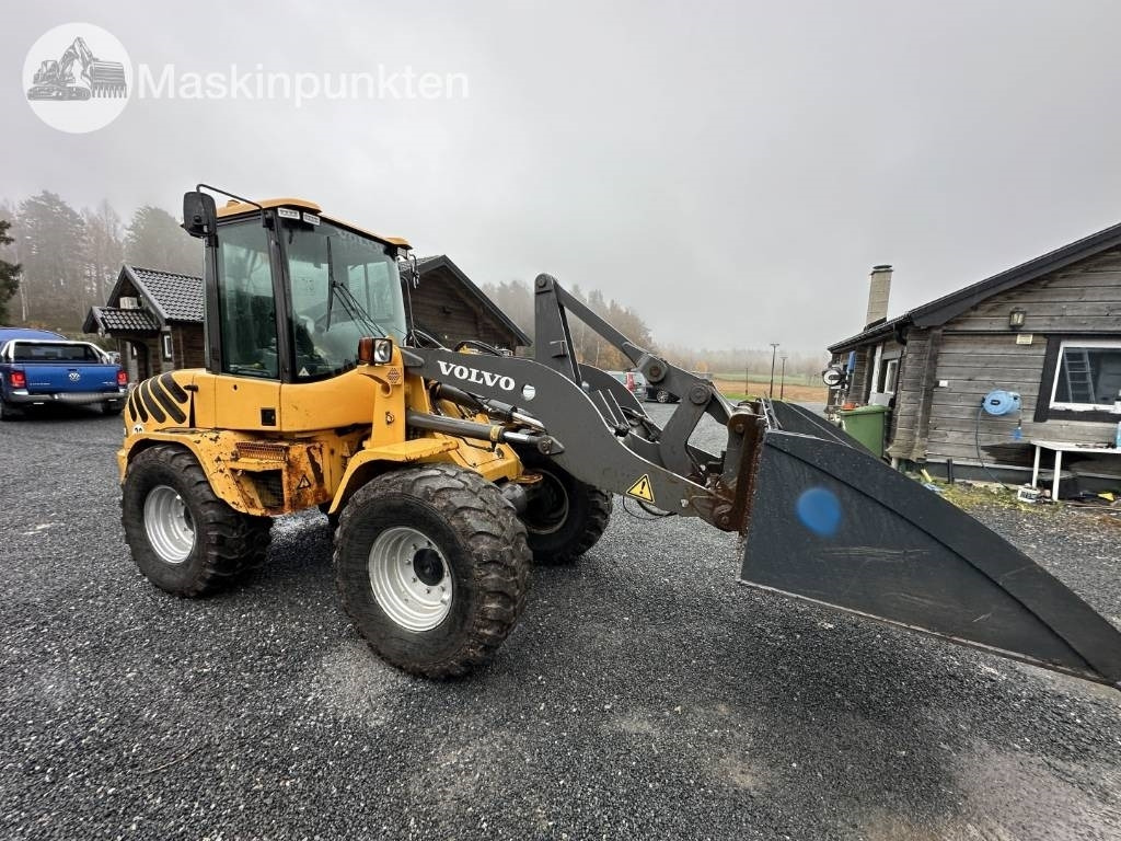 Volvo L 35 B - Încărcător frontal pe pneuri: Foto 3 Volvo L 35 B - Încărcător frontal pe pneuri: Foto 3