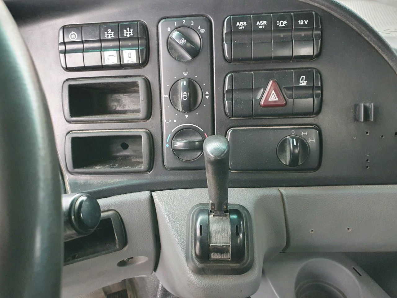 Autobetonieră MERCEDES ACTROS 3236 MALAX PUTZMEISTER: Foto 14