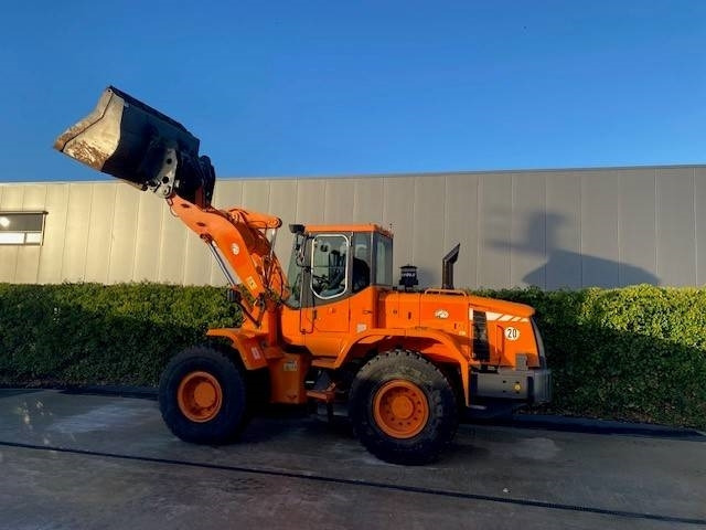 Doosan DL 200 - Încărcător frontal pe pneuri: Foto 5 Doosan DL 200 - Încărcător frontal pe pneuri: Foto 5
