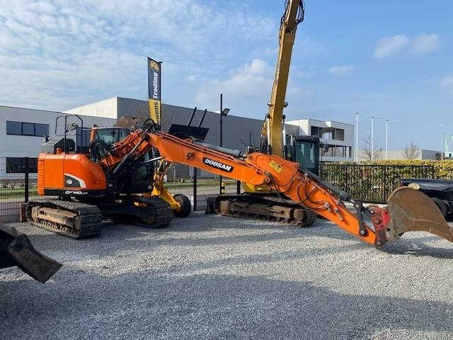 Doosan DX140 LCR-5 - Excavator pe şenile: Foto 3 Doosan DX140 LCR-5 - Excavator pe şenile: Foto 3
