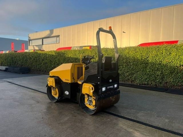 Terex DC120 - Cilindru compactor pentru asfalt: Foto 2 Terex DC120 - Cilindru compactor pentru asfalt: Foto 2