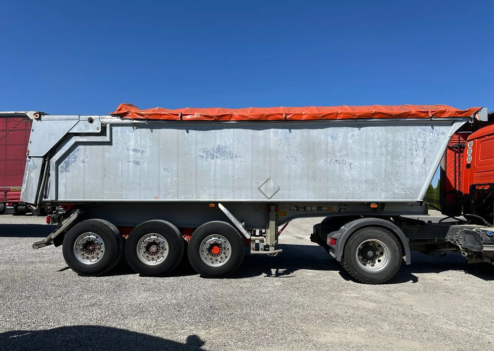 Benalu 25 m3 OSIE SAF HYDRAULICZNA KLAPA ELEKRYCZNY DACH - Semiremorcă basculantă: Foto 4 Benalu 25 m3 OSIE SAF HYDRAULICZNA KLAPA ELEKRYCZNY DACH - Semiremorcă basculantă: Foto 4