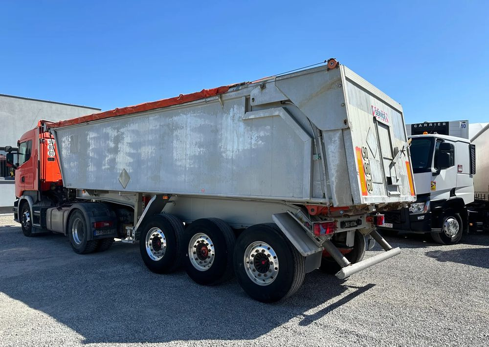 Benalu 25 m3 OSIE SAF HYDRAULICZNA KLAPA ELEKRYCZNY DACH - Semiremorcă basculantă: Foto 5 Benalu 25 m3 OSIE SAF HYDRAULICZNA KLAPA ELEKRYCZNY DACH - Semiremorcă basculantă: Foto 5