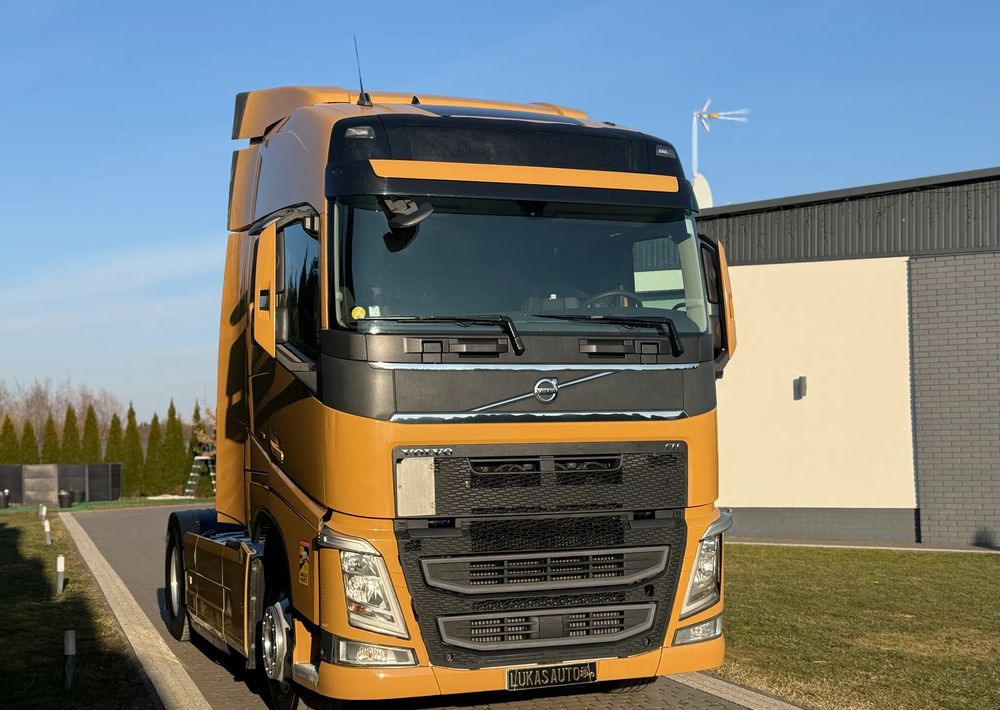 Volvo FH 460 PARK COOL - Cap tractor: Foto 1 Volvo FH 460 PARK COOL - Cap tractor: Foto 1