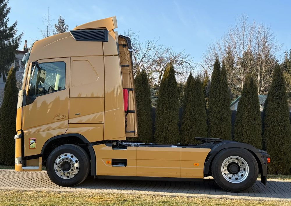 Volvo FH 460 PARK COOL - Cap tractor: Foto 4 Volvo FH 460 PARK COOL - Cap tractor: Foto 4