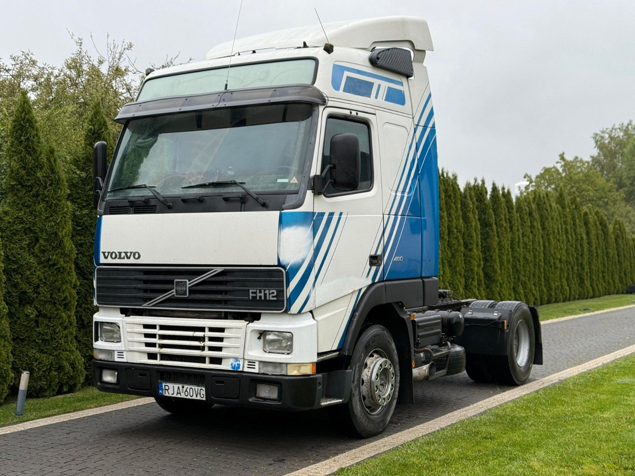 Volvo FH 460 XL - Cap tractor: Foto 1 Volvo FH 460 XL - Cap tractor: Foto 1