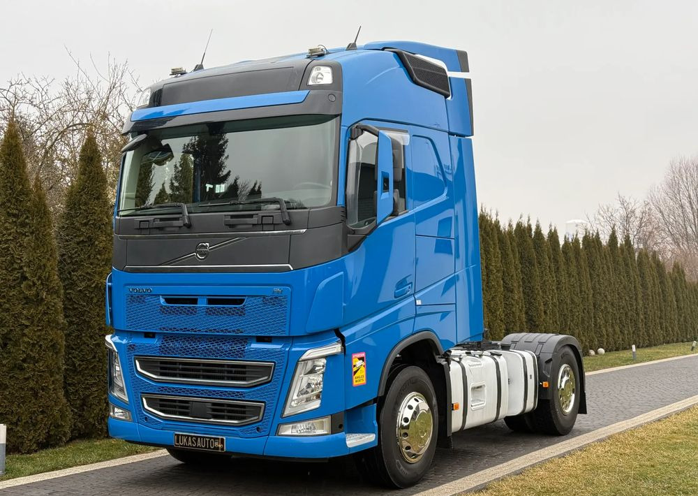 Volvo FH 500 HYDRAULIKA - Cap tractor: Foto 1 Volvo FH 500 HYDRAULIKA - Cap tractor: Foto 1