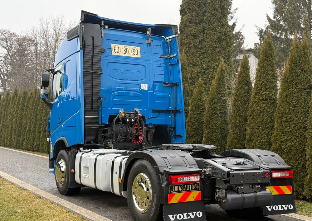 Volvo FH 500 HYDRAULIKA - Cap tractor: Foto 4 Volvo FH 500 HYDRAULIKA - Cap tractor: Foto 4