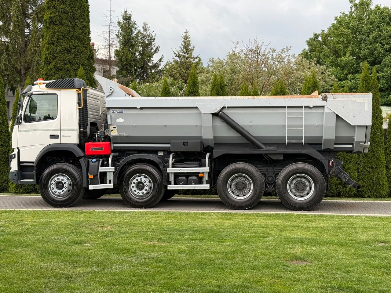 Volvo FMX 500 8X4 RETARDER - Camion basculantă: Foto 5 Volvo FMX 500 8X4 RETARDER - Camion basculantă: Foto 5