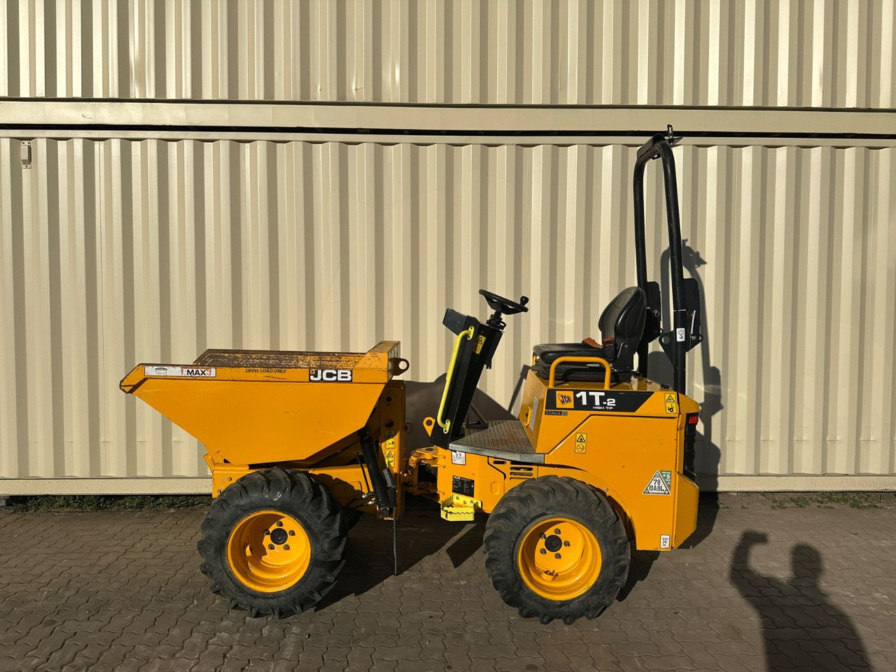 JCB 1T-2 High Tip Dumper, 598 Bh, 1.000 KG - Mini dumper: Foto 2 JCB 1T-2 High Tip Dumper, 598 Bh, 1.000 KG - Mini dumper: Foto 2