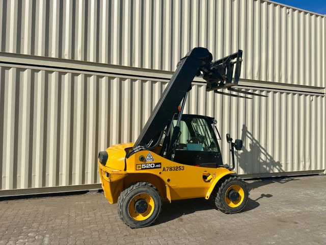 JCB 520-40 / 4 Meter / 2 Tonnen / 2.297 Bh / TOP - Stivuitor telescopic: Foto 4 JCB 520-40 / 4 Meter / 2 Tonnen / 2.297 Bh / TOP - Stivuitor telescopic: Foto 4