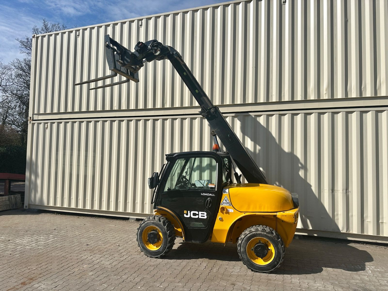 JCB 520-40 / 4 Meter / 2 Tonnen / 2.297 Bh / TOP - Stivuitor telescopic: Foto 3 JCB 520-40 / 4 Meter / 2 Tonnen / 2.297 Bh / TOP - Stivuitor telescopic: Foto 3
