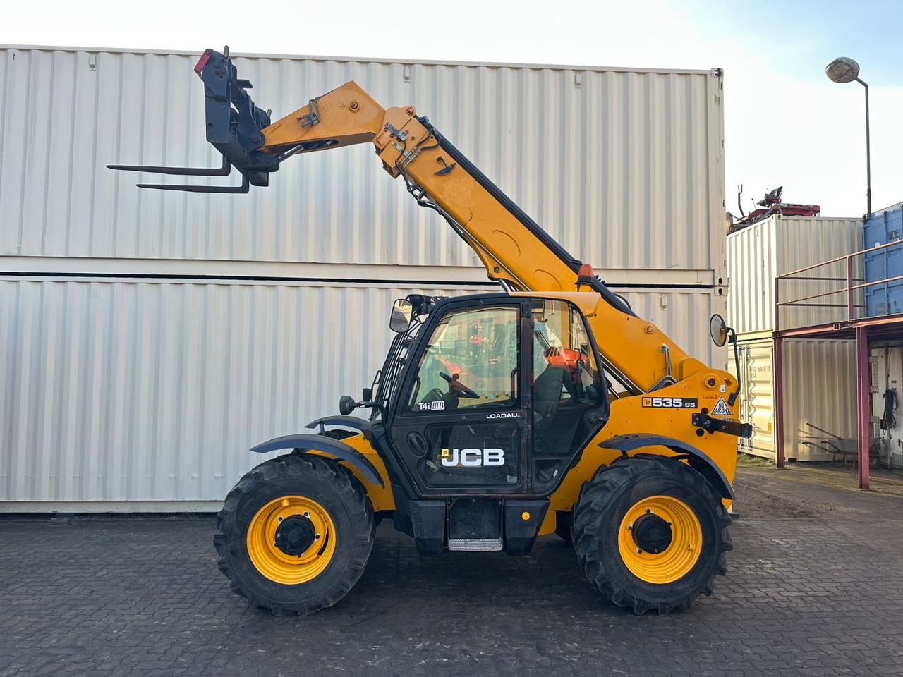 JCB 535-95 / 2017 BJ / 2.845 H / 9.5 Meter - Stivuitor telescopic: Foto 2 JCB 535-95 / 2017 BJ / 2.845 H / 9.5 Meter - Stivuitor telescopic: Foto 2