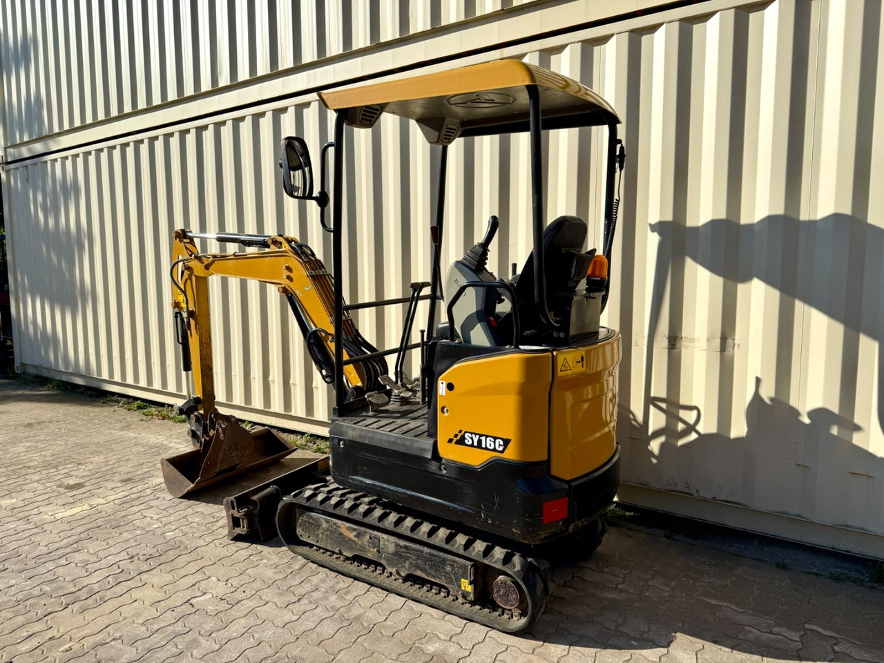 Sany SY16/ 2023 BJ / 745 H / 2 x Löffel - Mini excavator: Foto 3 Sany SY16/ 2023 BJ / 745 H / 2 x Löffel - Mini excavator: Foto 3