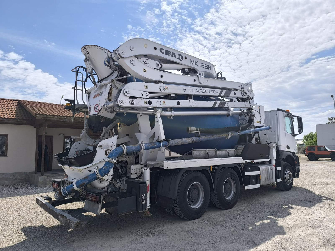 Leasing de MERCEDES-BENZ AROCS 3342 CIFA MK25H MERCEDES-BENZ AROCS 3342 CIFA MK25H: Foto 7 Leasing de MERCEDES-BENZ AROCS 3342 CIFA MK25H MERCEDES-BENZ AROCS 3342 CIFA MK25H: Foto 7