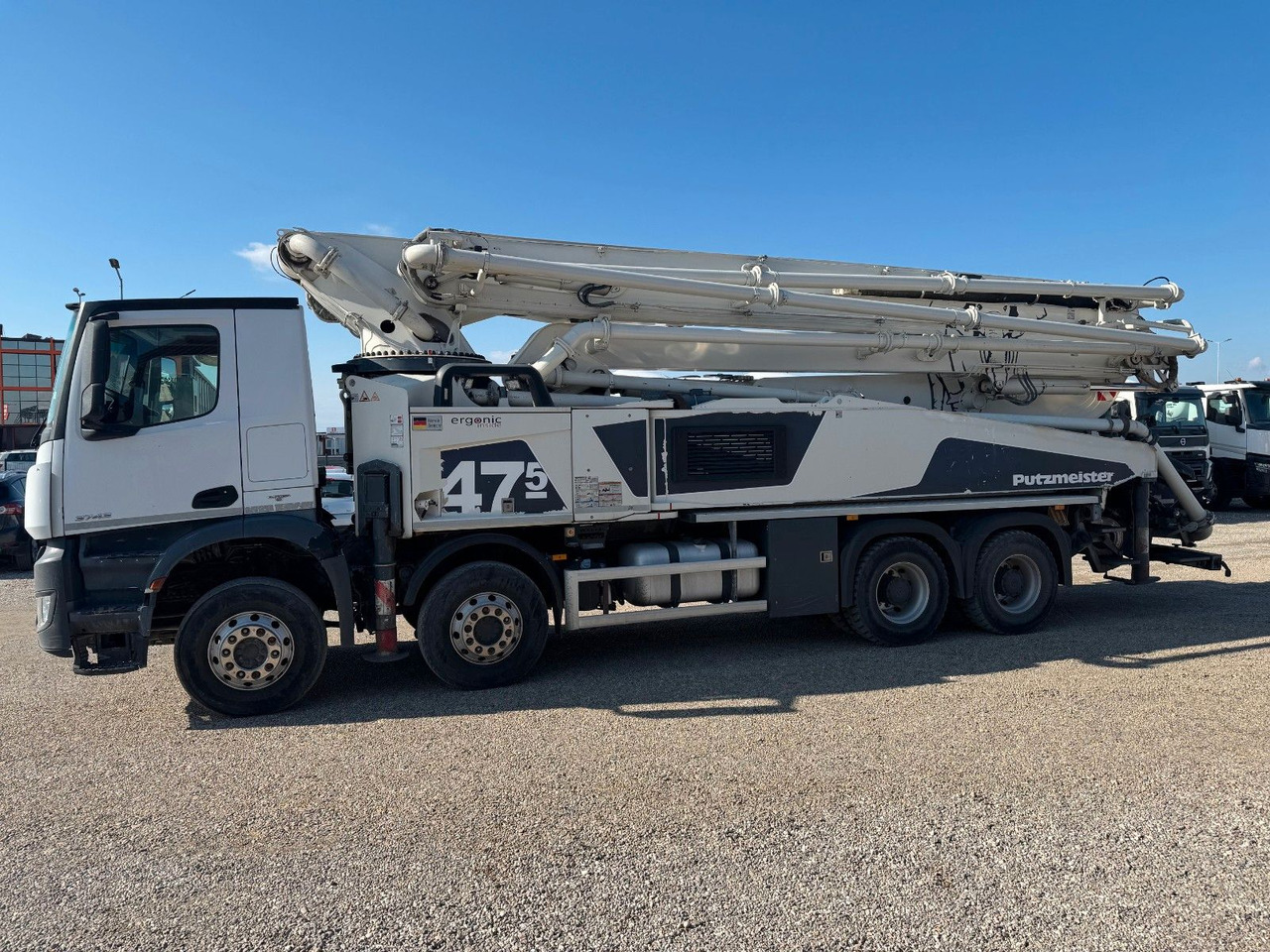 Mercedes-Benz AROCS 3743 PUTZMEISTER M47-5 - Autopompă de beton: Foto 4 Mercedes-Benz AROCS 3743 PUTZMEISTER M47-5 - Autopompă de beton: Foto 4