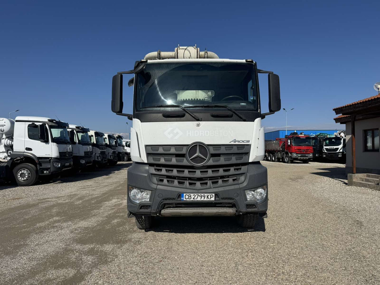 Mercedes-Benz AROCS 3743 PUTZMEISTER M47-5 - Autopompă de beton: Foto 2 Mercedes-Benz AROCS 3743 PUTZMEISTER M47-5 - Autopompă de beton: Foto 2