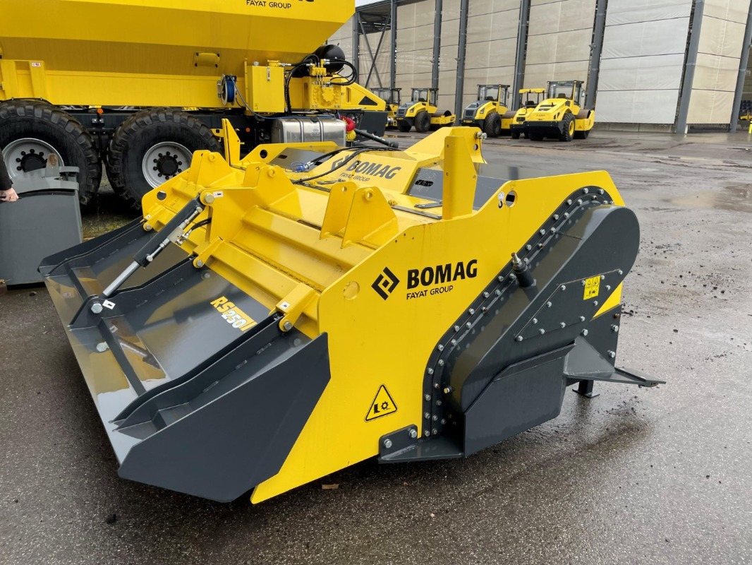BOMAG DE RS 250 - Stabilizator de sol: Foto 1 BOMAG DE RS 250 - Stabilizator de sol: Foto 1