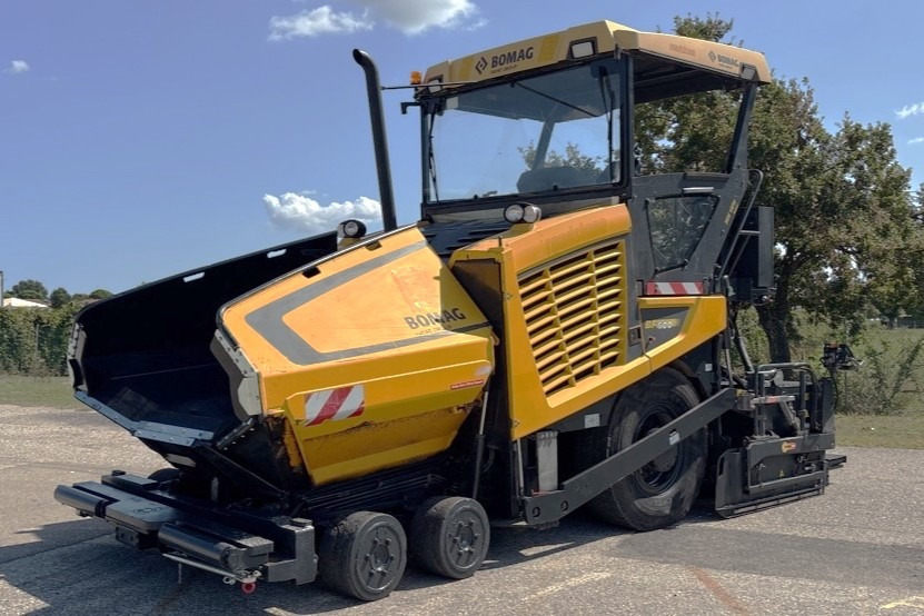 BOMAG IT BF 600 P-2 S500  Stage IV/Tier 4f - Finisor de asfalt: Foto 1 BOMAG IT BF 600 P-2 S500  Stage IV/Tier 4f - Finisor de asfalt: Foto 1
