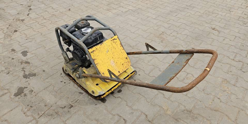 Zagęszczarka Wacker Neuson WP1550A 90 kg 2017 FV23% Honda - Alte utilaje: Foto 4 Zagęszczarka Wacker Neuson WP1550A 90 kg 2017 FV23% Honda - Alte utilaje: Foto 4