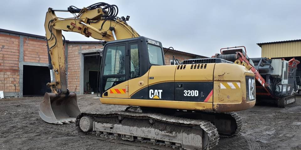Koparka Caterpillar 320DL hydraulika klima kamera CAT - Excavator pe şenile: Foto 2 Koparka Caterpillar 320DL hydraulika klima kamera CAT - Excavator pe şenile: Foto 2