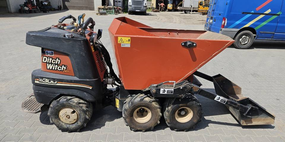 Wozidło samozaładowcze Ditch Witch R300 koparka łańcuchowa - Mini dumper: Foto 5 Wozidło samozaładowcze Ditch Witch R300 koparka łańcuchowa - Mini dumper: Foto 5