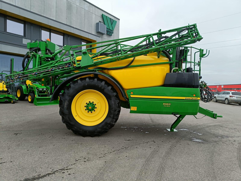 John Deere R962i - Maşină de erbicidat tractata: Foto 2 John Deere R962i - Maşină de erbicidat tractata: Foto 2
