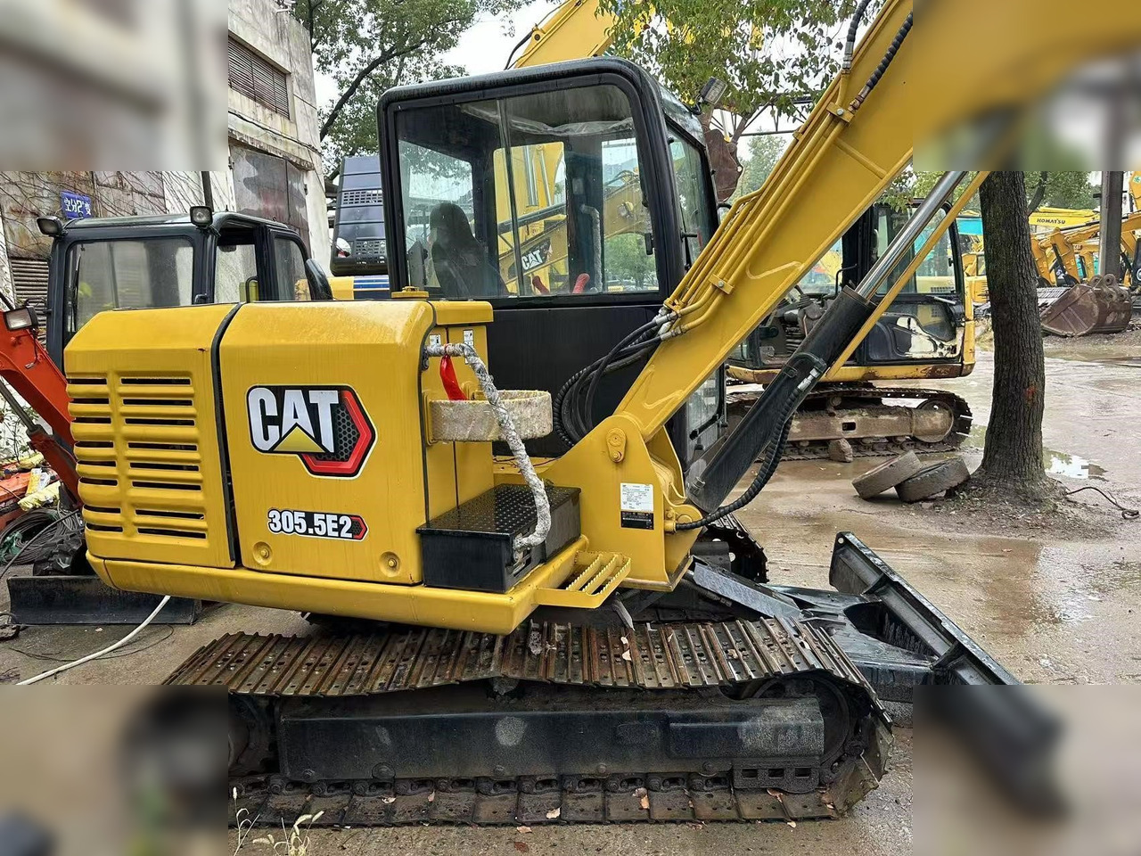 CATERPILLAR 305.5E2 - Mini excavator: Foto 4 CATERPILLAR 305.5E2 - Mini excavator: Foto 4