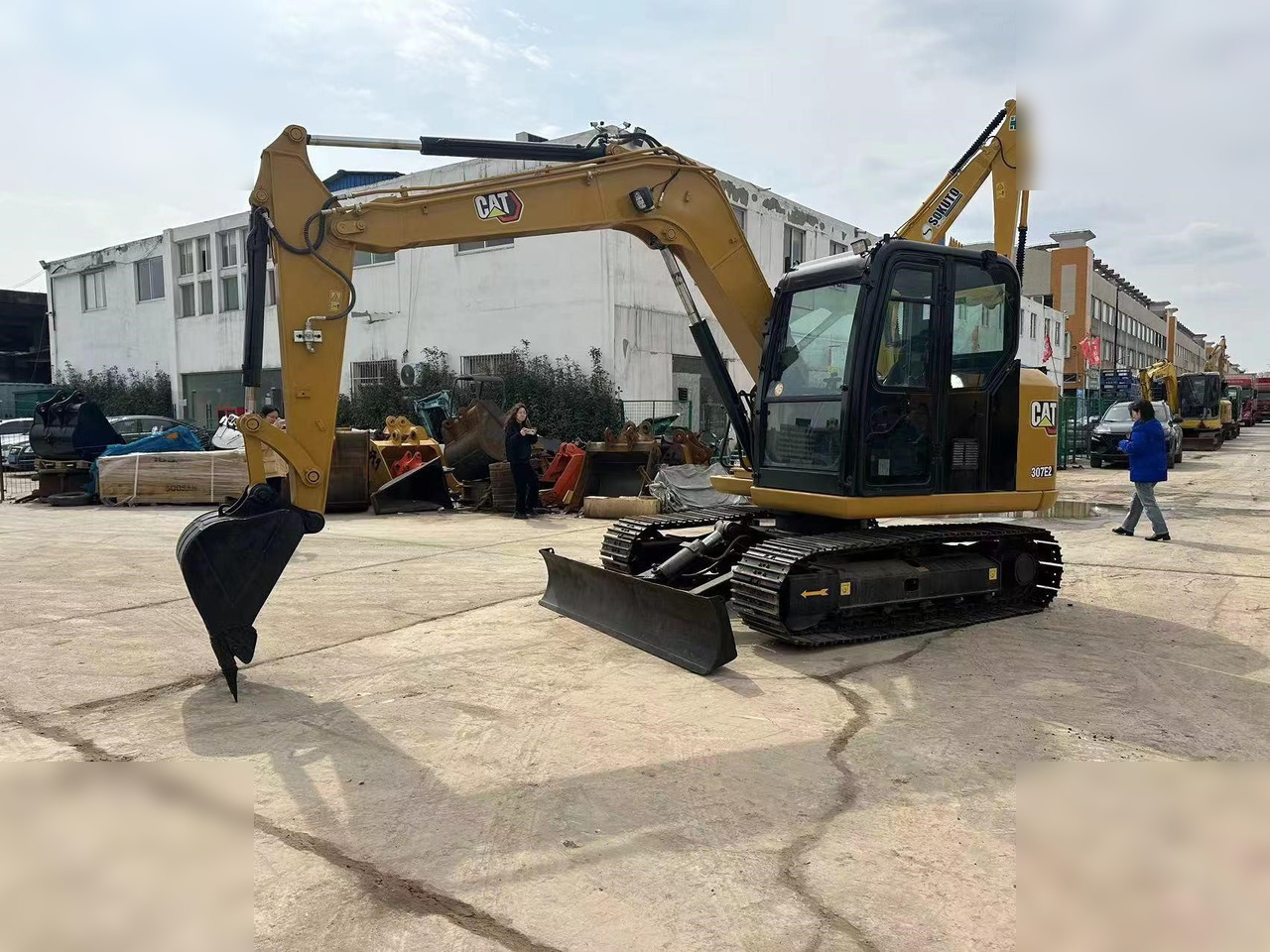 CATERPILLAR 307E2 - Excavator pe şenile: Foto 1 CATERPILLAR 307E2 - Excavator pe şenile: Foto 1