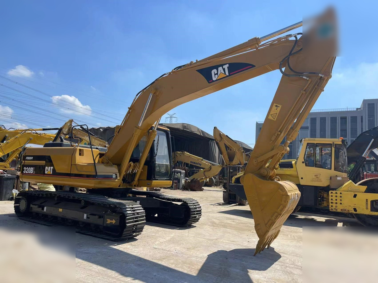 CATERPILLAR 320BL - Excavator pe şenile: Foto 5 CATERPILLAR 320BL - Excavator pe şenile: Foto 5