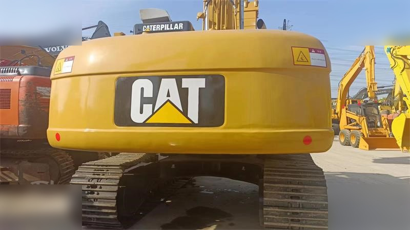 CATERPILLAR 320C - Excavator pe şenile: Foto 2 CATERPILLAR 320C - Excavator pe şenile: Foto 2