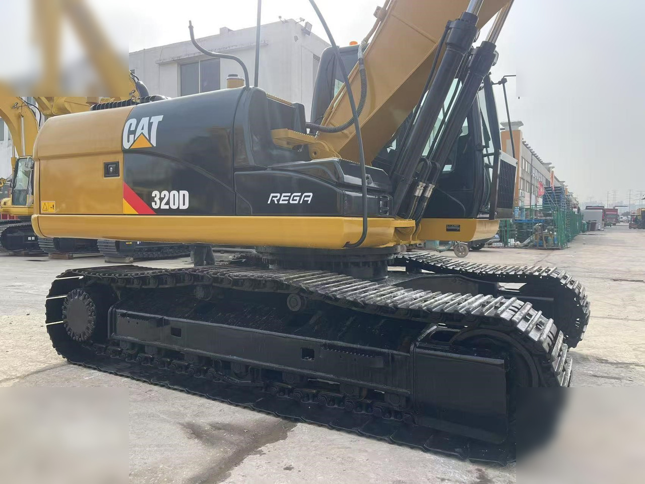 CATERPILLAR 320D - Excavator pe şenile: Foto 5 CATERPILLAR 320D - Excavator pe şenile: Foto 5
