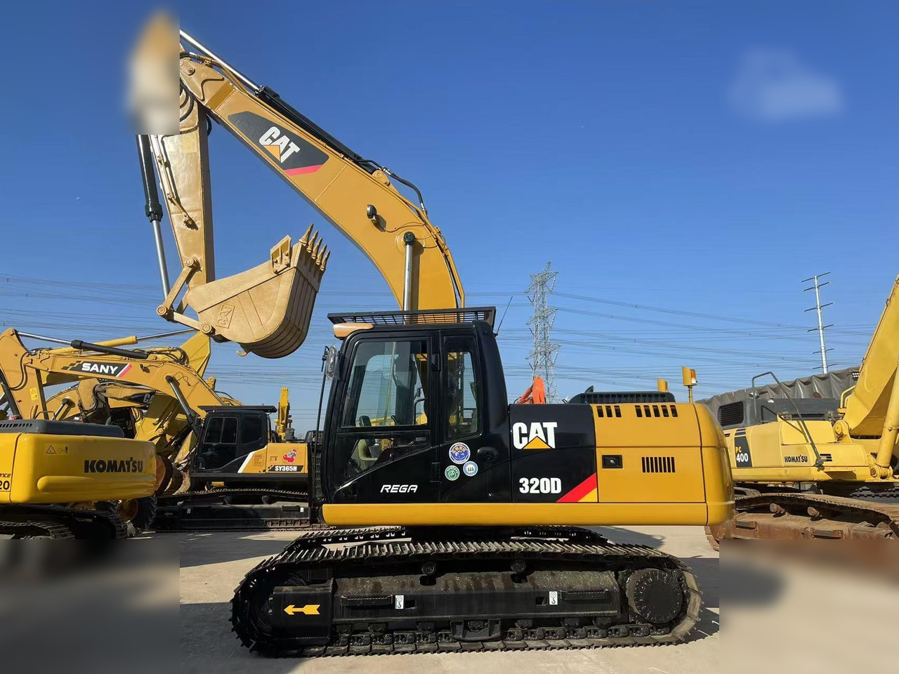 CATERPILLAR 320D - Excavator pe şenile: Foto 1 CATERPILLAR 320D - Excavator pe şenile: Foto 1