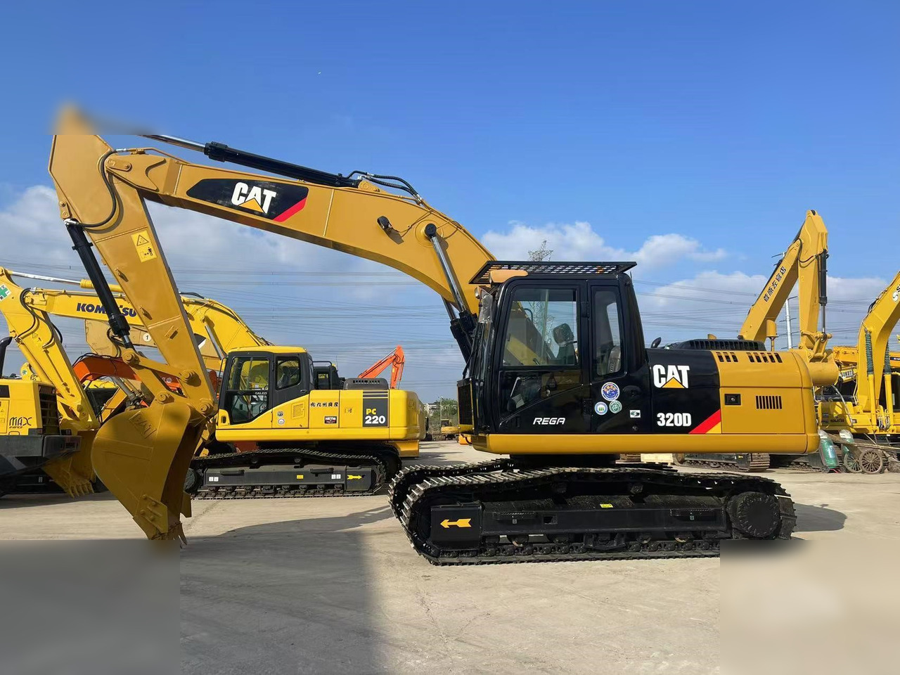 CATERPILLAR 320D - Excavator pe şenile: Foto 1 CATERPILLAR 320D - Excavator pe şenile: Foto 1
