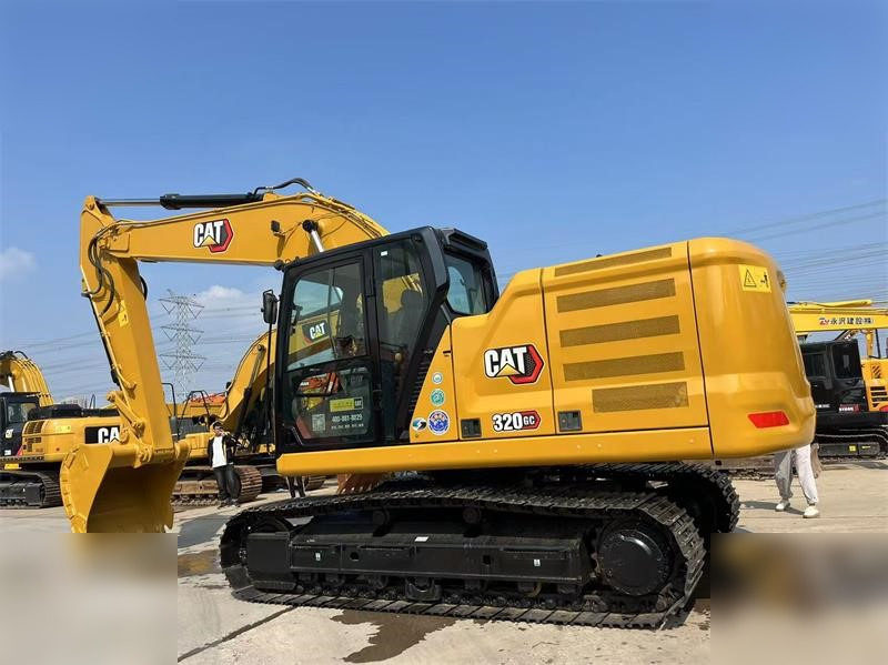 CATERPILLAR 320GC - Excavator pe şenile: Foto 3 CATERPILLAR 320GC - Excavator pe şenile: Foto 3
