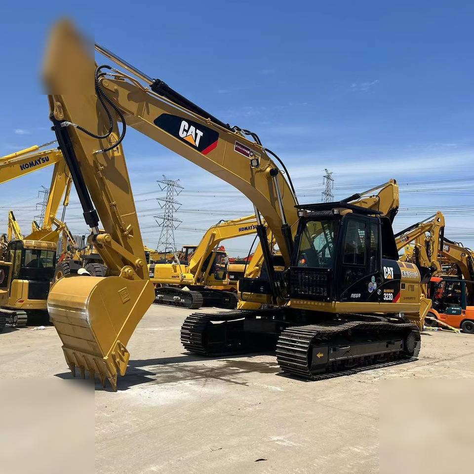 CATERPILLAR 323DL - Excavator pe şenile: Foto 1 CATERPILLAR 323DL - Excavator pe şenile: Foto 1