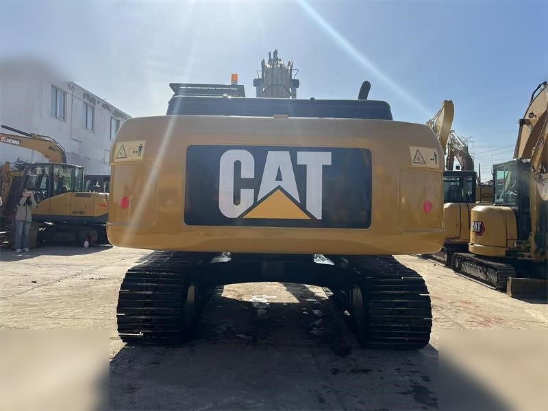 CATERPILLAR 324DL - Excavator pe şenile: Foto 5 CATERPILLAR 324DL - Excavator pe şenile: Foto 5