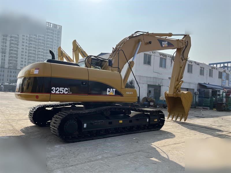 CATERPILLAR 325CL - Excavator pe şenile: Foto 2 CATERPILLAR 325CL - Excavator pe şenile: Foto 2