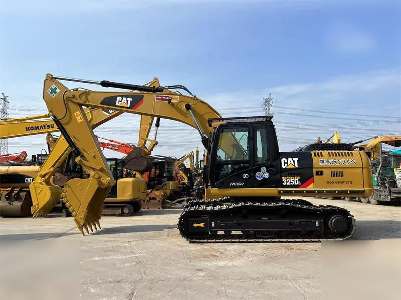 CATERPILLAR 325DL - Excavator pe şenile: Foto 1 CATERPILLAR 325DL - Excavator pe şenile: Foto 1