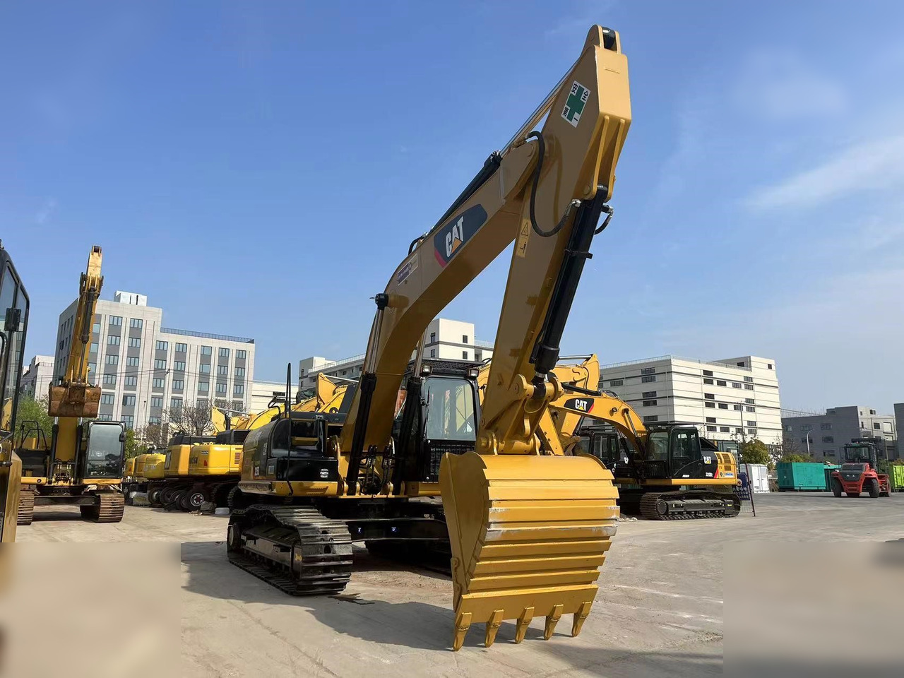CATERPILLAR 325DL - Excavator pe şenile: Foto 3 CATERPILLAR 325DL - Excavator pe şenile: Foto 3