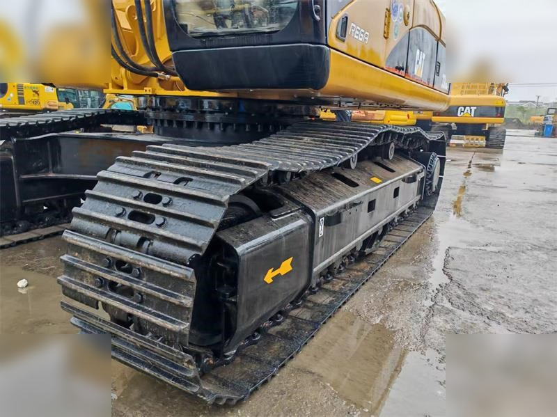 CATERPILLAR 330CL - Excavator pe şenile: Foto 3 CATERPILLAR 330CL - Excavator pe şenile: Foto 3