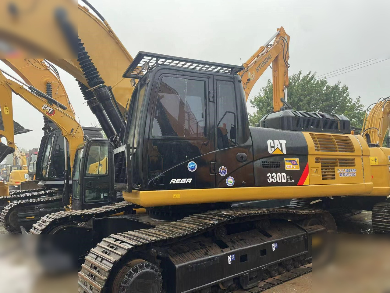 CATERPILLAR 330D2 - Excavator pe şenile: Foto 3 CATERPILLAR 330D2 - Excavator pe şenile: Foto 3