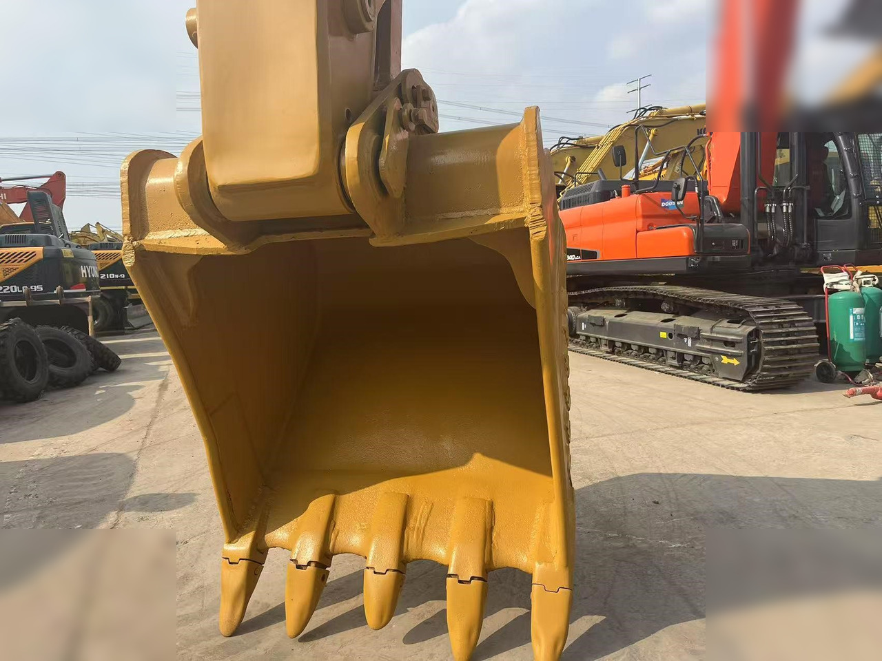CATERPILLAR 336D - Excavator pe şenile: Foto 4 CATERPILLAR 336D - Excavator pe şenile: Foto 4